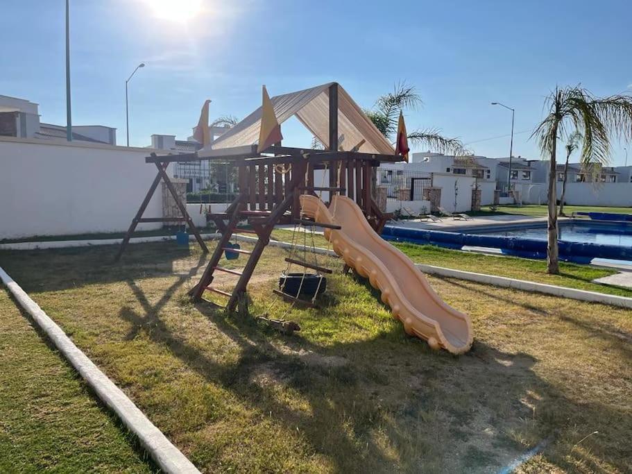Casa Fracc El Cielo Residencial Con Acceso A Casa Club Villa Laurel de Lagunillas Esterno foto